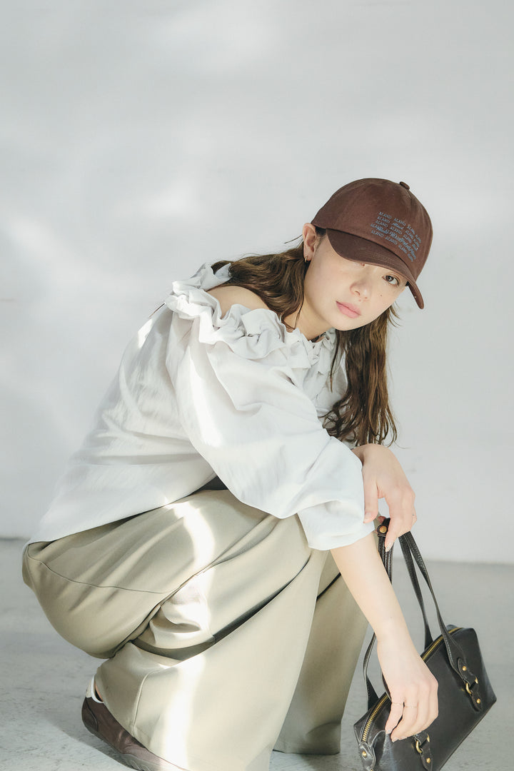 [SET]ネックフリルデザインブラウス+ベルト付きツータックワイドパンツ(2set)