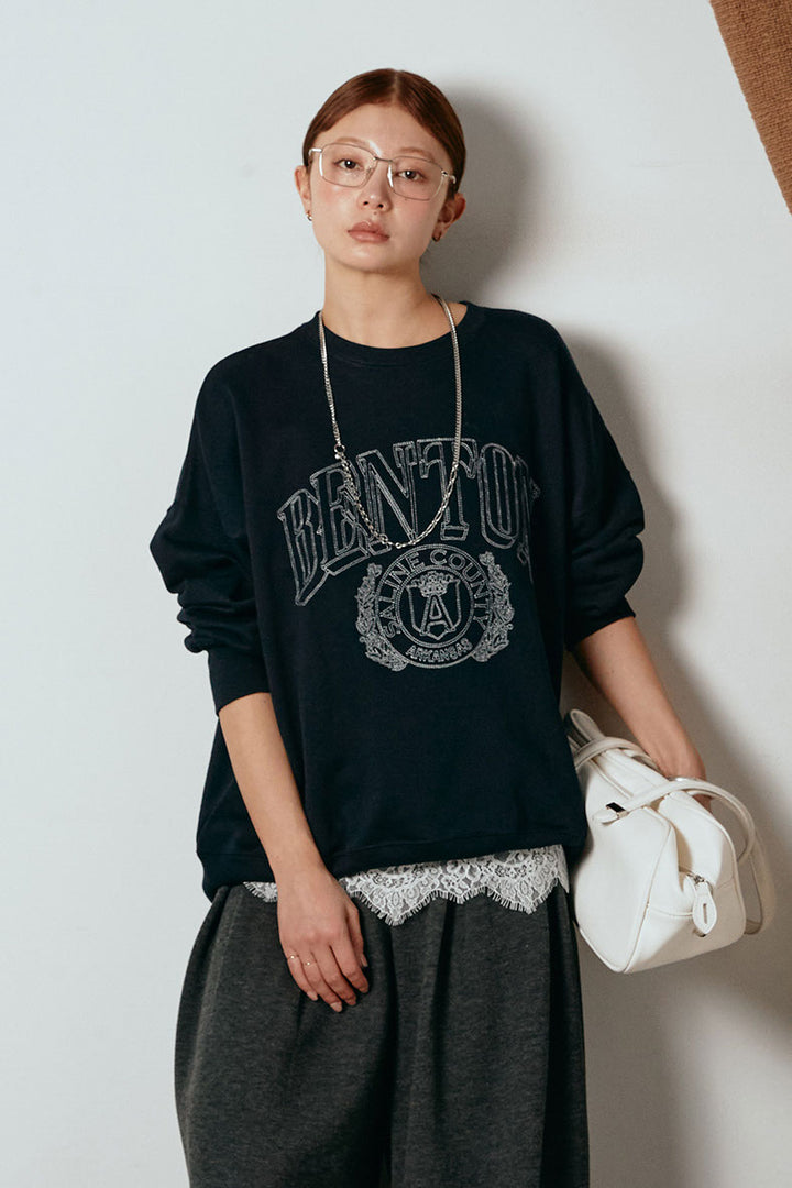 [SET]フロントロゴスウェットプルオーバー+カップ付きレースドッキングキャミソール(2set)