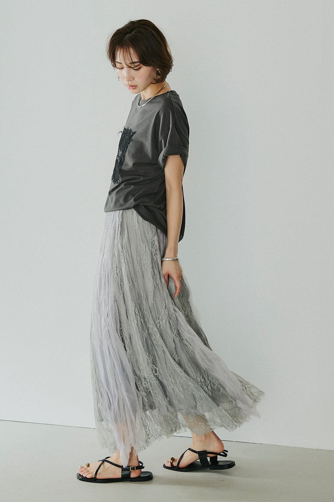 [SET]レースロゴ刺繍Tシャツ+レースコンビワッシャーギャザースカート(2set)