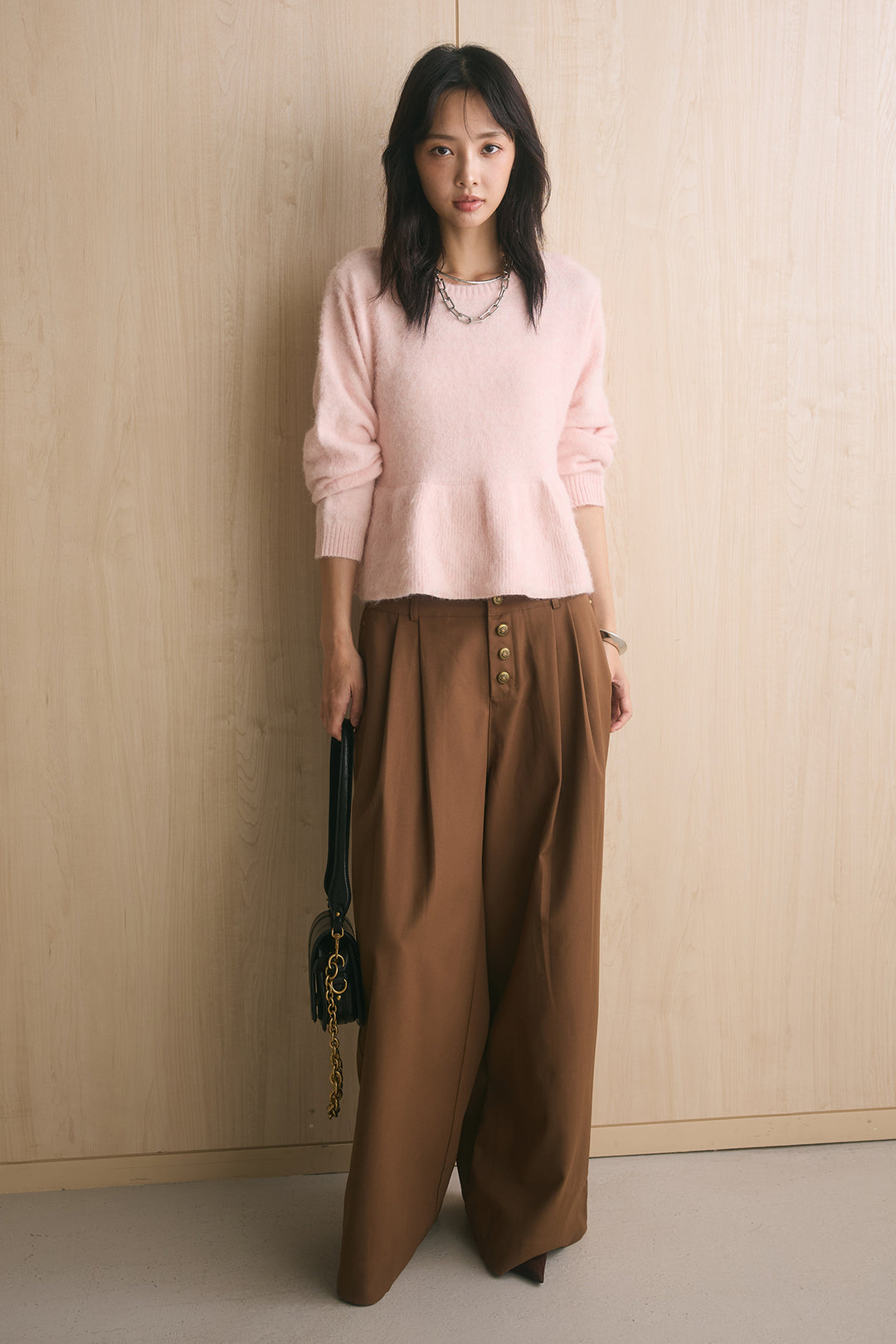 [SET]モヘアぺプラムクルーネックプルオーバー+ファイブボタンツータックワイドパンツ(2set)