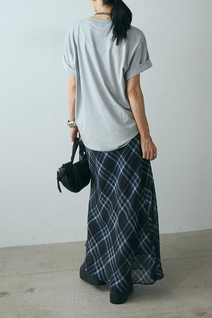 [SET]モノトーンフォトプリントTシャツ+マルチ柄シアースカート(2set)