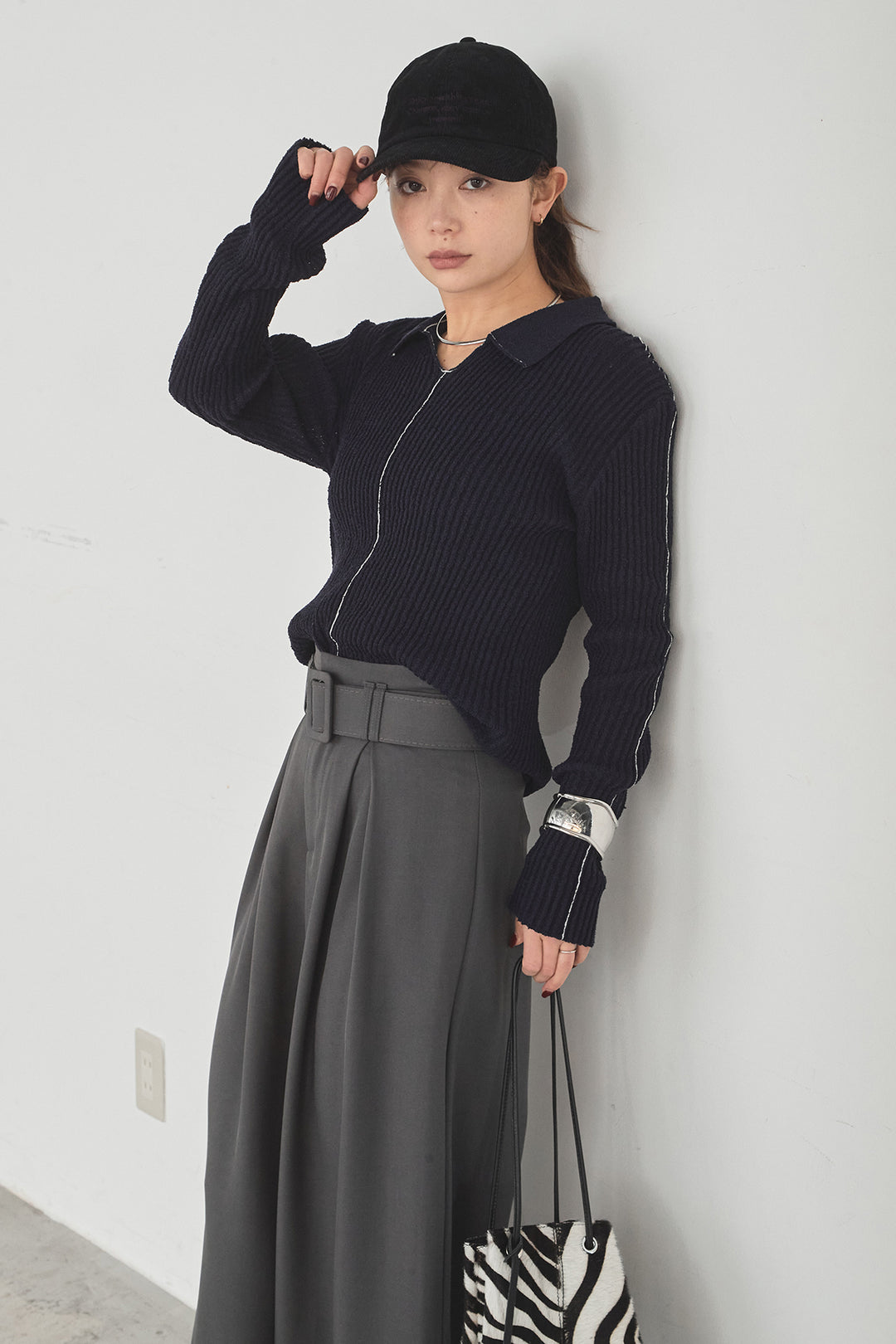 [SET]衿付きニットプルオーバー+ベルト付きツータックワイドパンツ(2set)