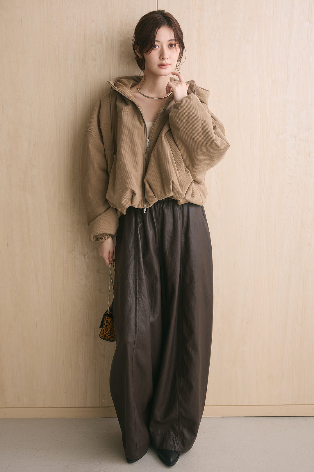 [SET]コーデュロイフーディバルーンブルゾン+フェイクレザーカーブワイドパンツ(2set)