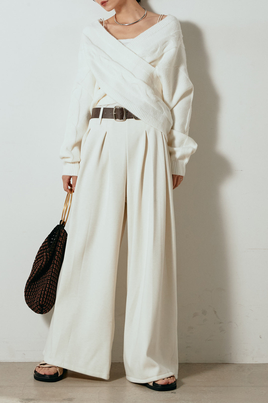 [SET]ケーブルカシュクールニットトップス+フェイクレザー太ベルト付きタックワイドパンツ(2set)