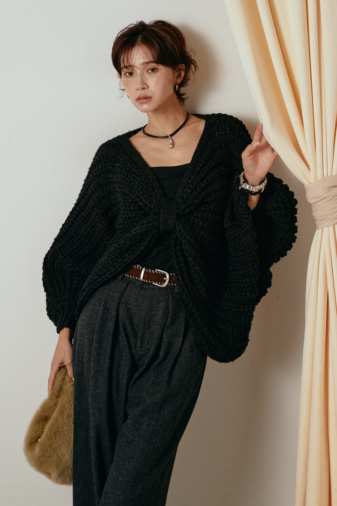 [SET]フロントツイストニット編みトップス+ステッチデザインベルト付きワイドパンツ(2set)
