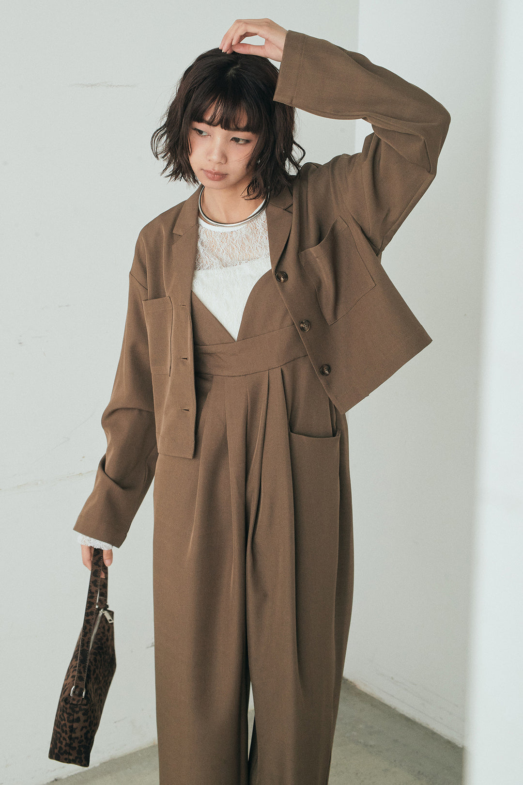 [SET]バックジップデザインショートツイルジャケット+キャミロングオールインワン(2set)