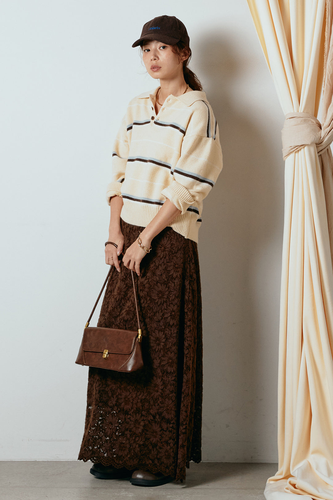 [SET]襟付きマルチボーダーニットポロトップス+花柄刺繍ベロアフレアスカート(2set)