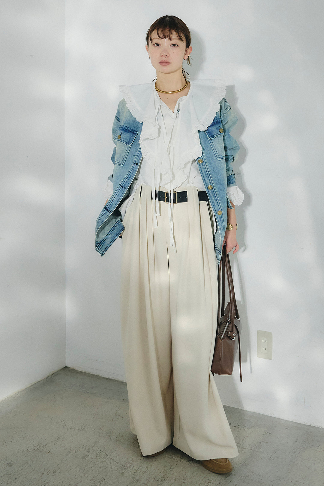 [SET]ノーカラーデニムポケットジャケット+コットンフリルブラウス+ベルト付きタックデザインハイウエストロングパンツ(3set)