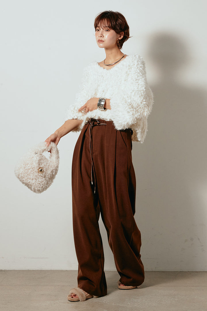 [SET]深Vネックチョウチョヤーンニットトップス+細フェイクレザーベルト付きワイドタックパンツ(2set)