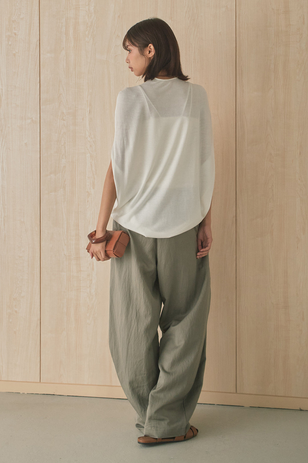 [SET]ドルマンシルエットニットトップス+前結びタックワイドパンツ(2set)