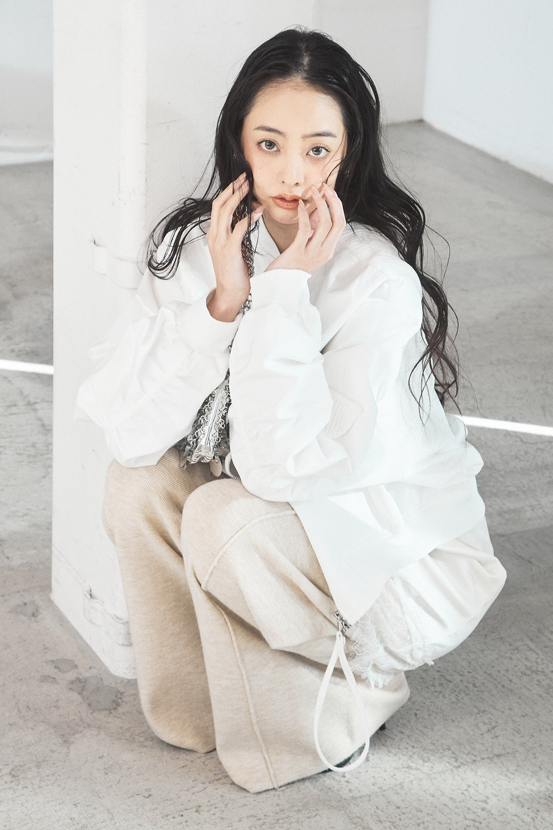 [SET]袖ギャザーデザインブルゾン+レース切り替えキャミソール(2set)