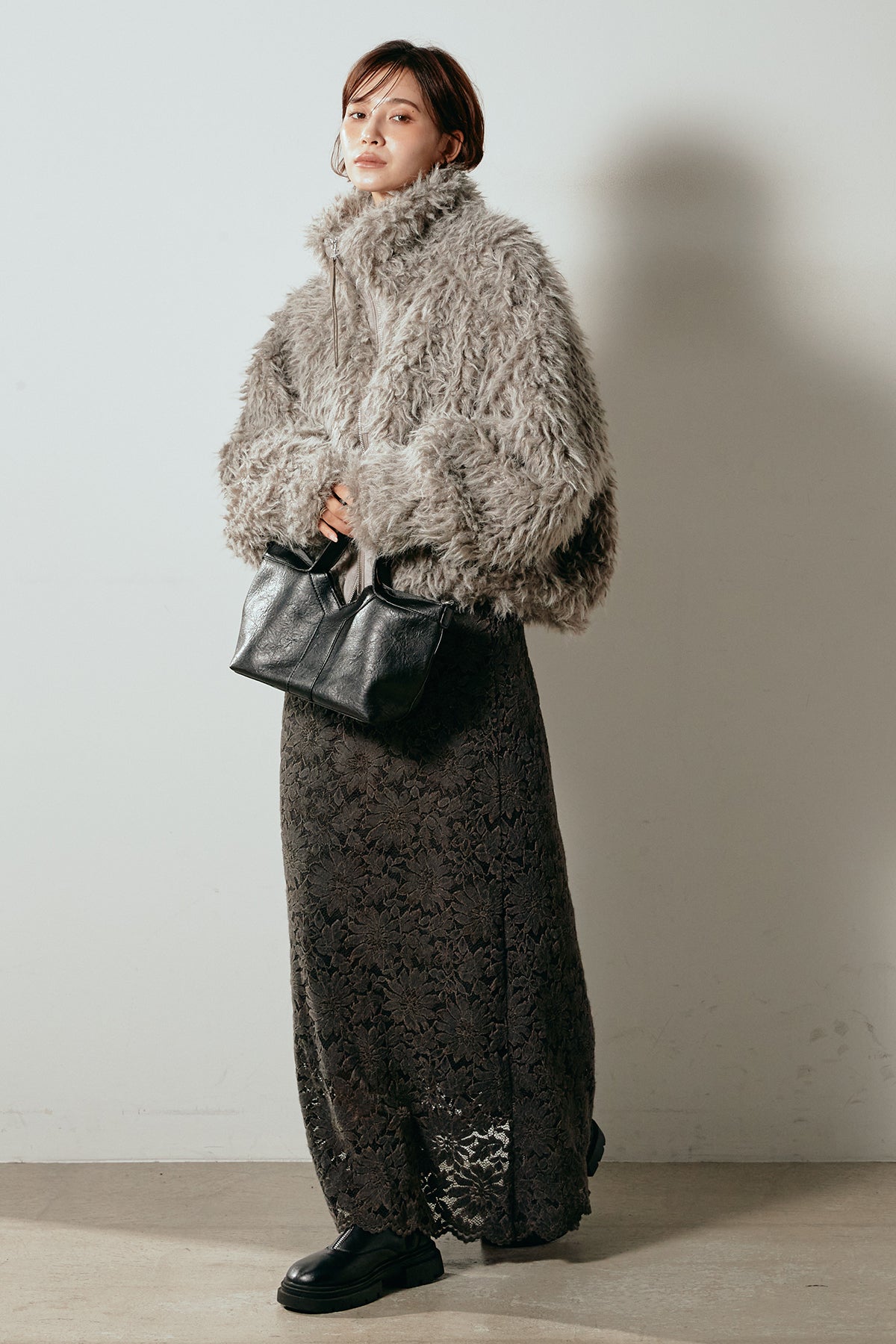 SET]ミックスシープファースタンドブルゾン+花柄刺繍ベロアフレア