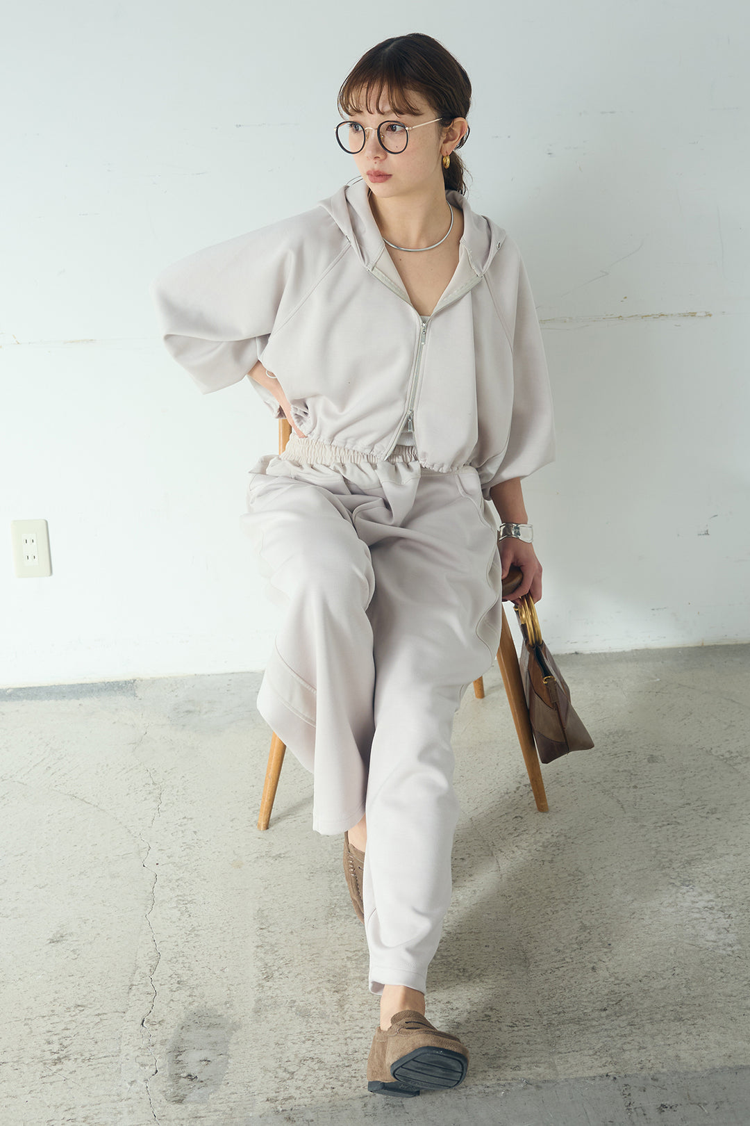 [SET]ドルマンショートフーディー+異素材切り替えスウェットパンツ(2set)