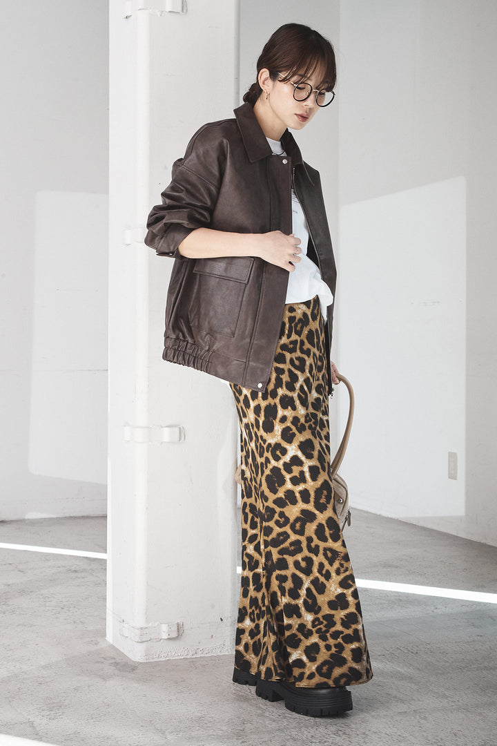 [SET]レザーライクオーバーサイズブルゾン+レオパードサテンナロースカート(2set)