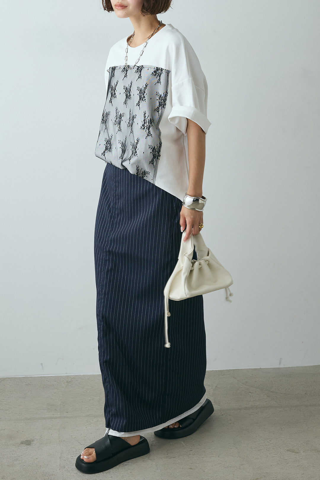 [SET]スクエアレース刺繍Tシャツ+ストライプストレートスカート(2set)