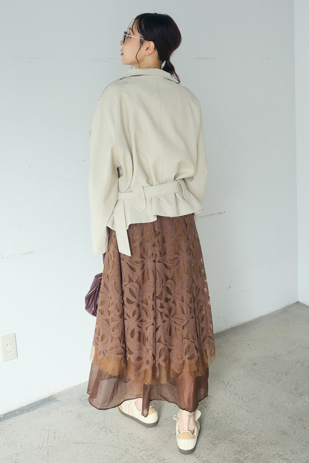 [SET]ベルト付きスタンドネックアウター+ニュアンス柄刺繍スカート(2set)