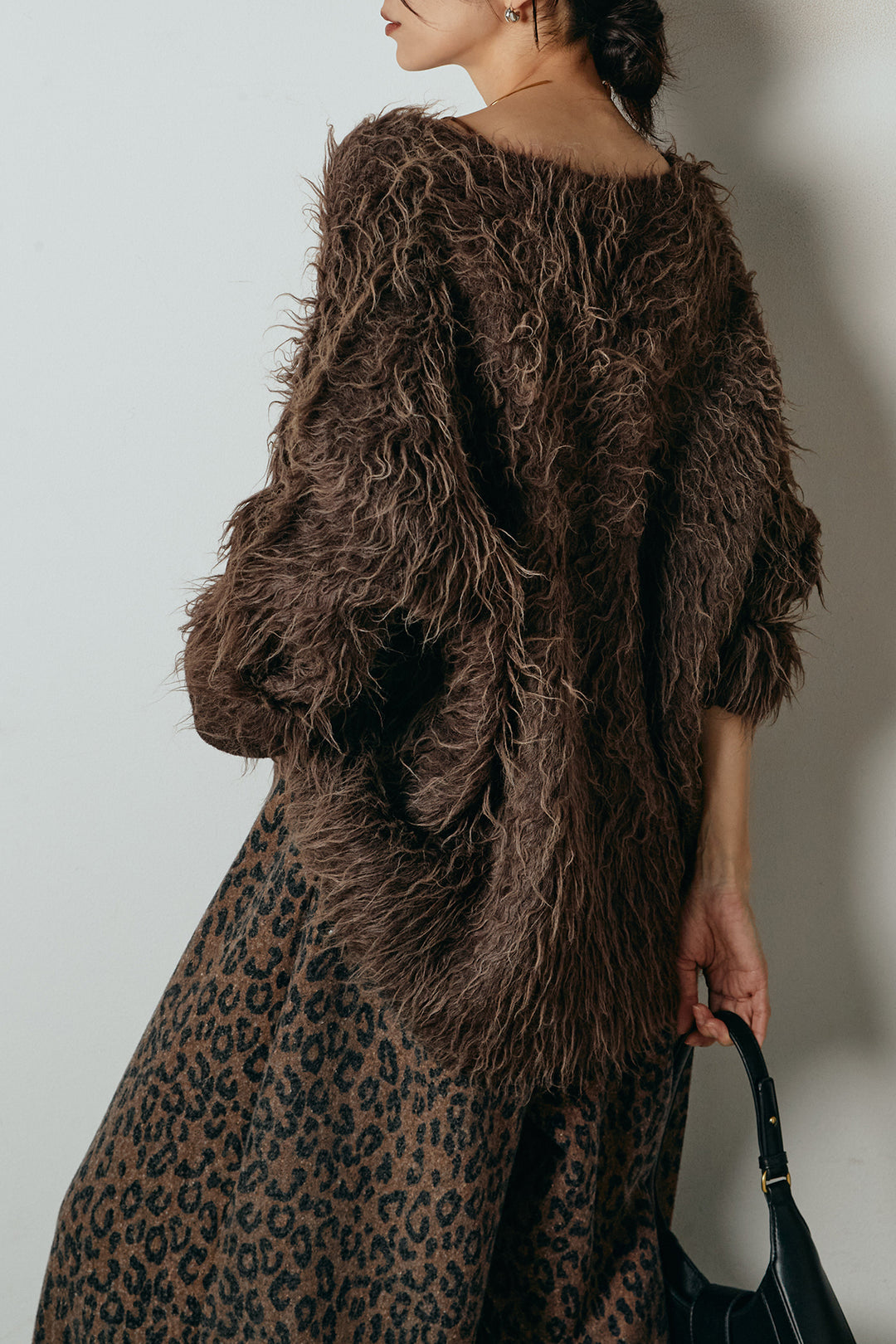 [SET]深Vネックシャギーニットトップス+リラックスレオパード柄ワイドパンツ(2set)