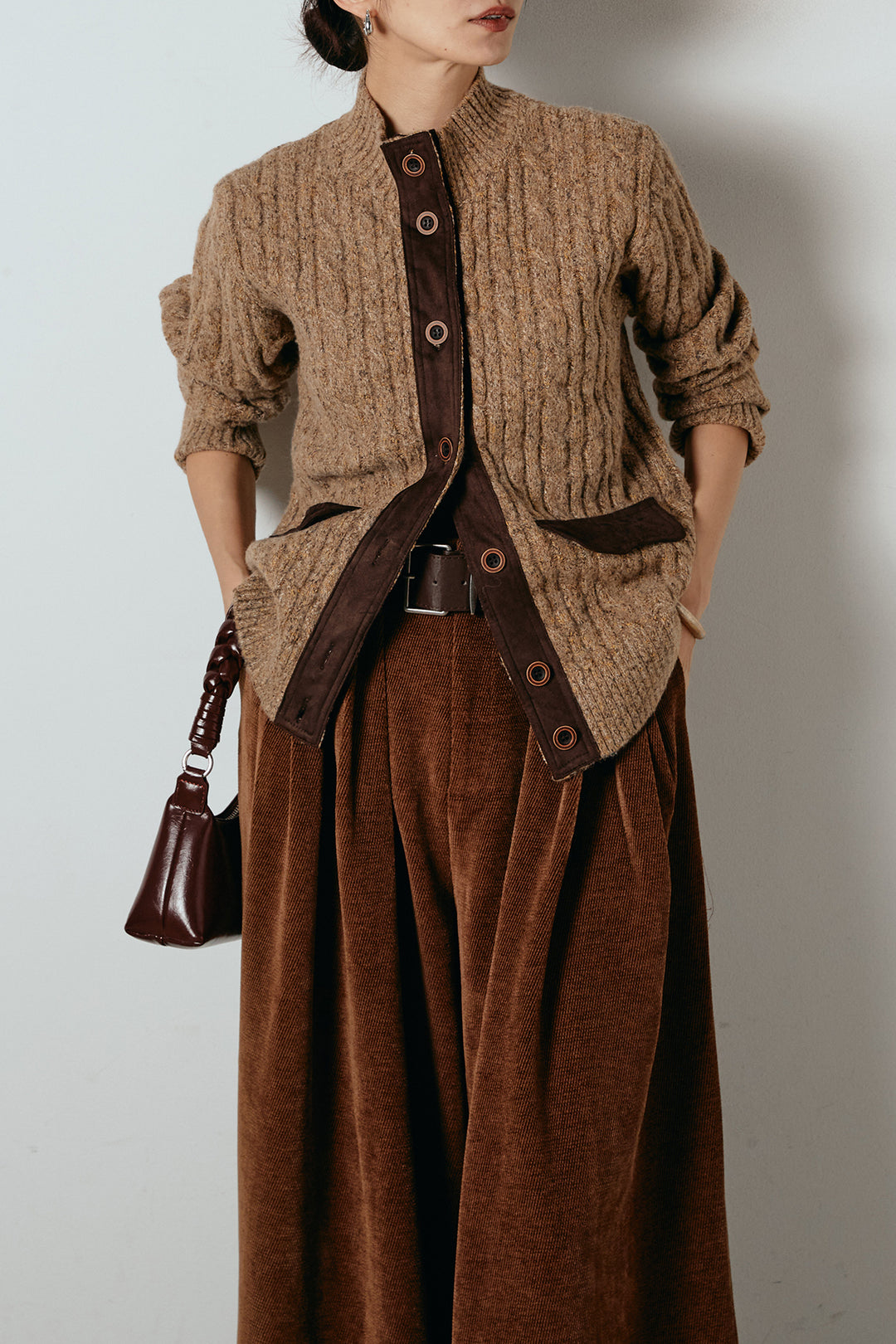 [SET]ボトルネックケーブルニットカーディガン+ベルトループコーデュロイワイドパンツ(2set)