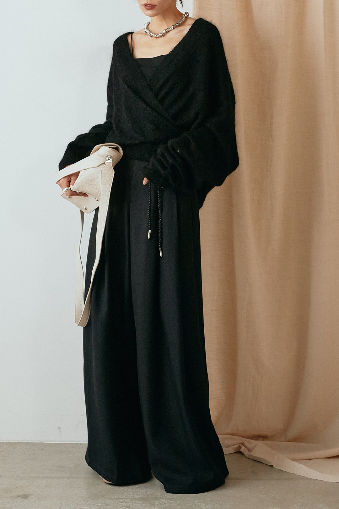 [SET]カシュクールデザインニット+細ベルト付きワイドパンツ(2set)