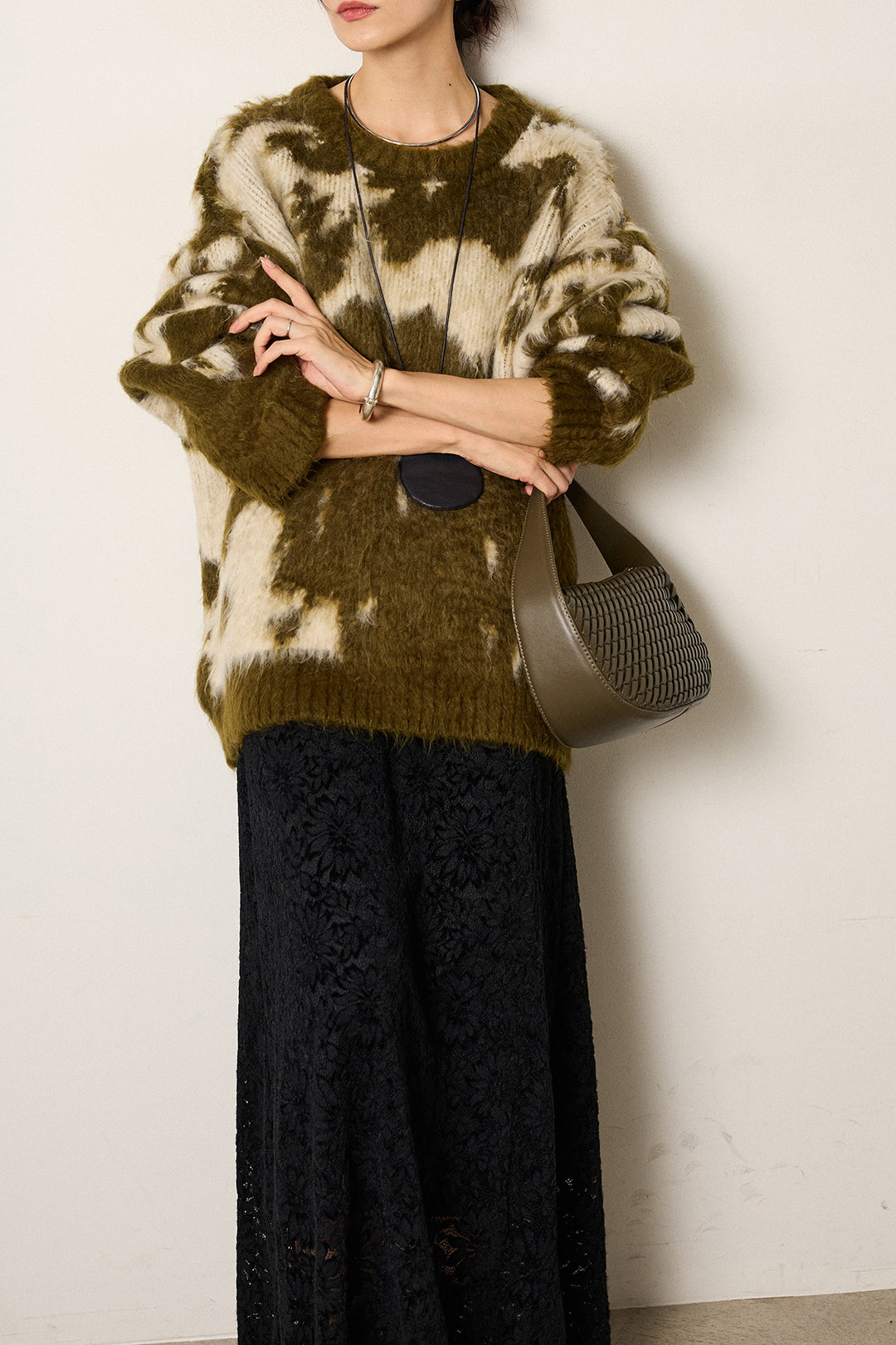 [SET]モヘアタッチマーブルニット+花柄刺繍ベロアフレアスカート(2set)