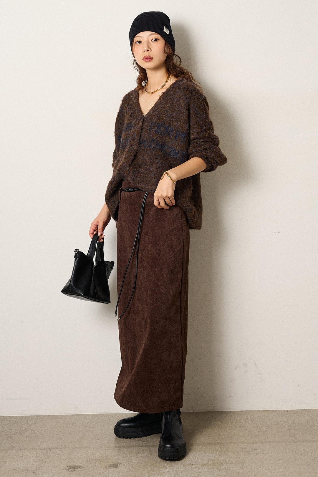 [SET]ウール混透かしロゴニットカーディガン+ロープベルト付きスウェード調スカート(2set)