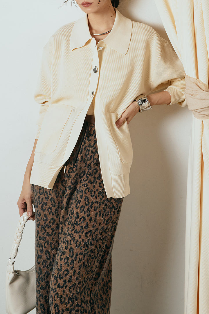 [SET]メタル釦衿付きニットカーディガン+リラックスレオパード柄ワイドパンツ(2set)