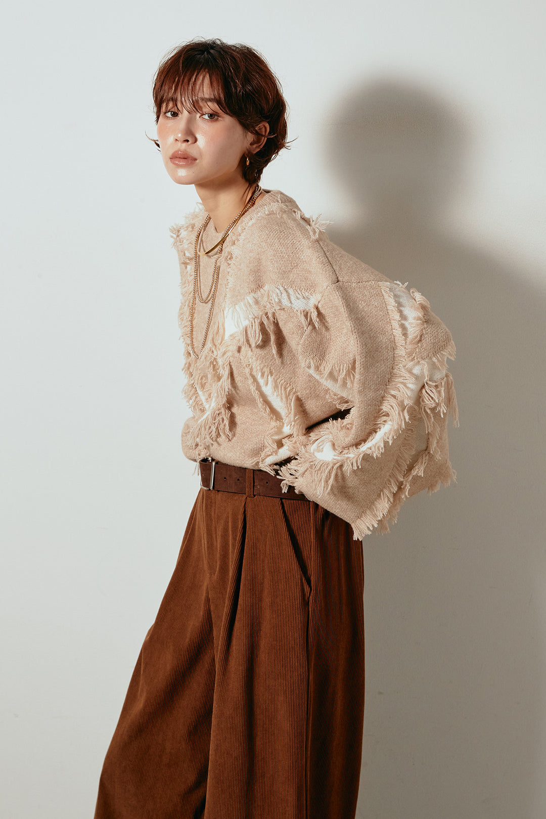 [SET]シャギージャガードニットトップス+太ベルト付きコーデュロイタックパンツ(2set)