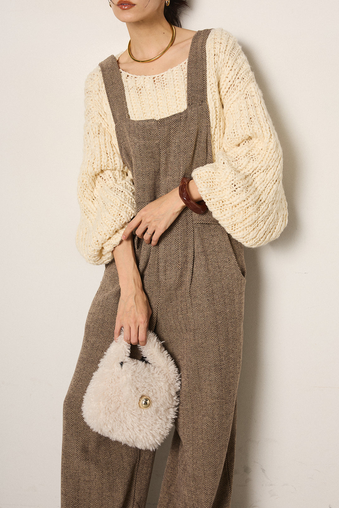 [SET]チャンキースラブニットクロップドプルオーバー+クラシックヘリンボーンサロペット(2set)