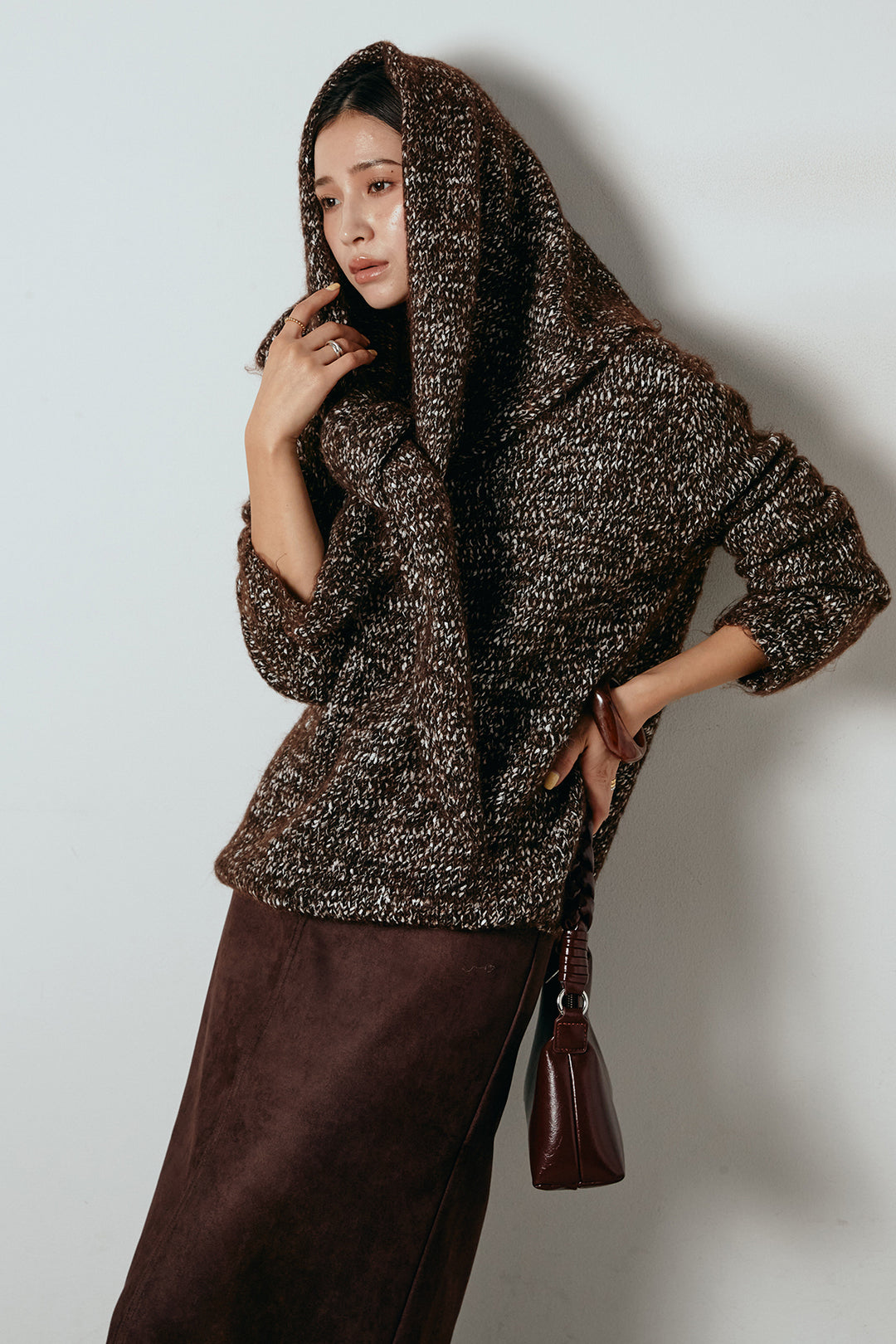 [SET]スカーフ付きミックスニットトップス+スウェードライク裾フリンジスカート(2set)