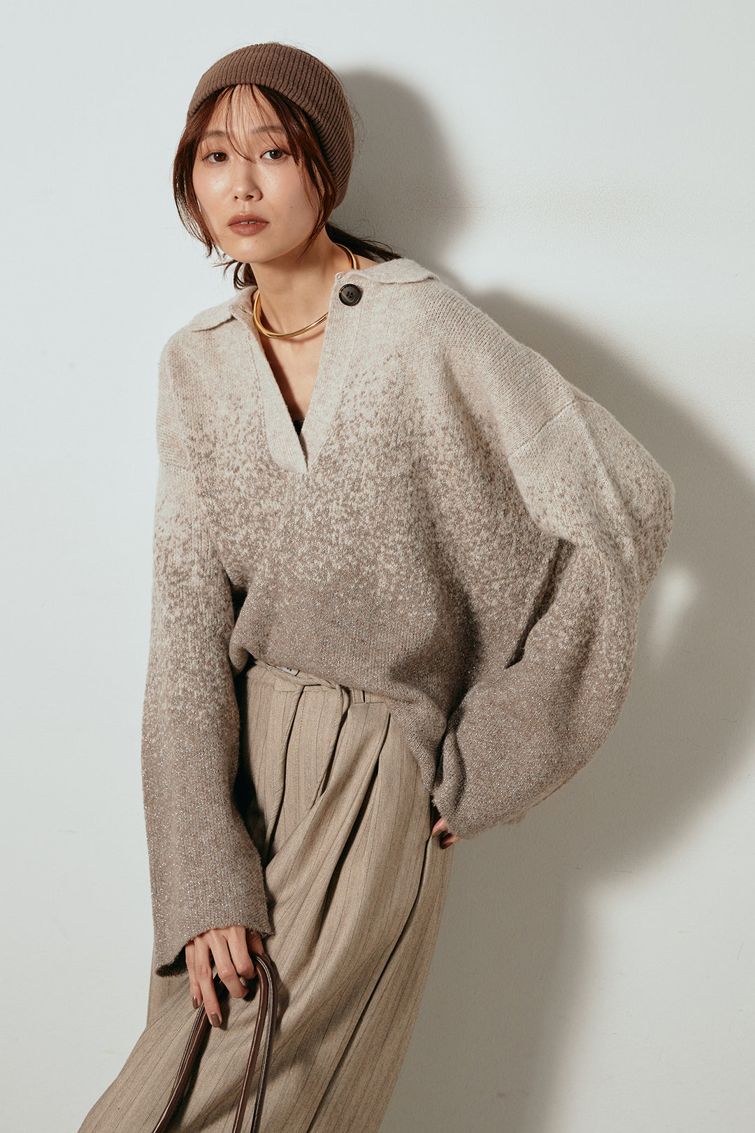 [SET]グラデーションラメニットキーネックプルオーバー+ストライプヘリンボーンパンツ(2set)