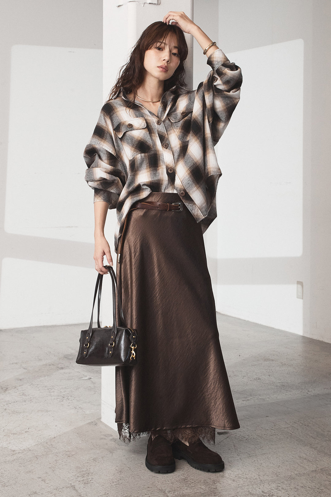 [SET]オンブレーチェックビッグシルエットCPOシャツ+裾レースデザインサテンスカート(2set)
