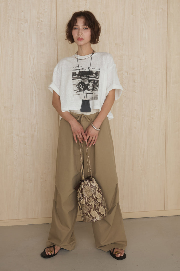 [SET]グラフィックサムデイワイドクロップドT+ニーサイドタックウエストドロストパンツ(2set)