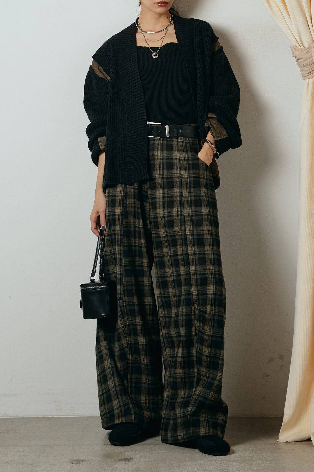 [SET]キルティング切り替えニットカーディガン+ベルト付きタータンチェックカーブワイドパンツ(2set)