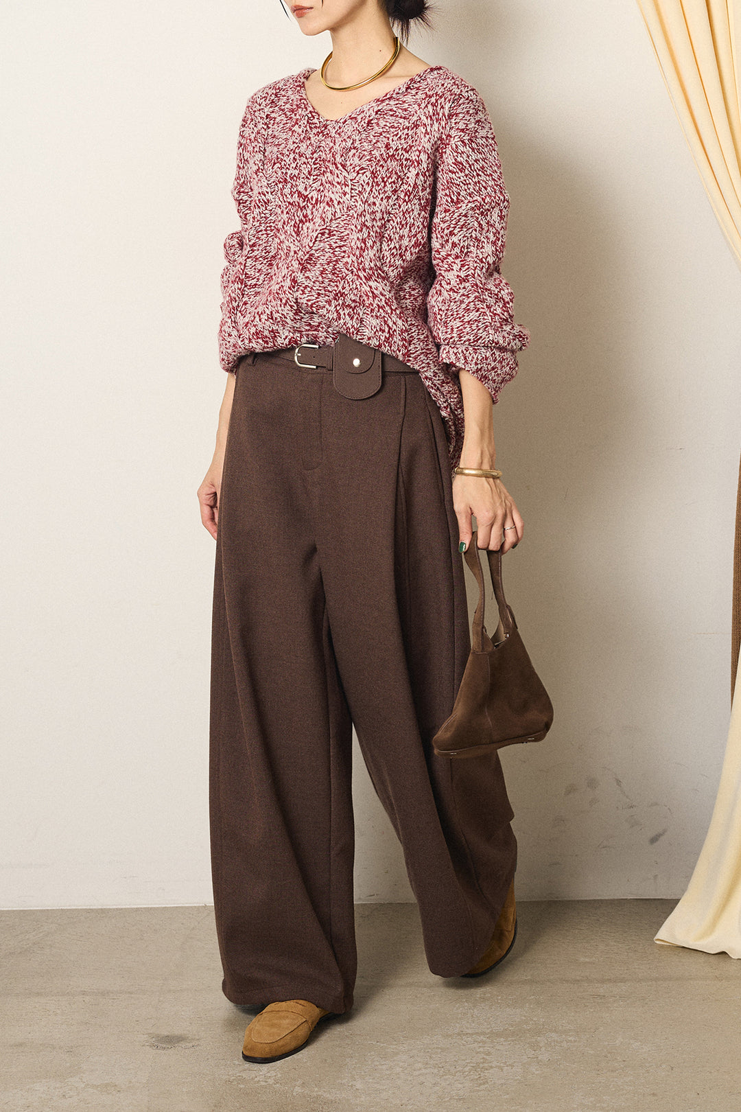 [SET]Vネックミックス編みニットトップス+ポーチベルト付きカーブパンツ(2set)