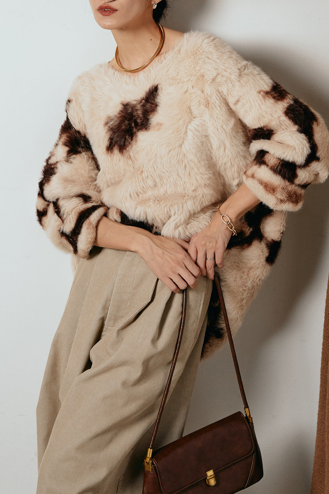 [SET]タイダイ柄シャギーニットトップス+フロントタック入りコーデュロイパンツ(2set)