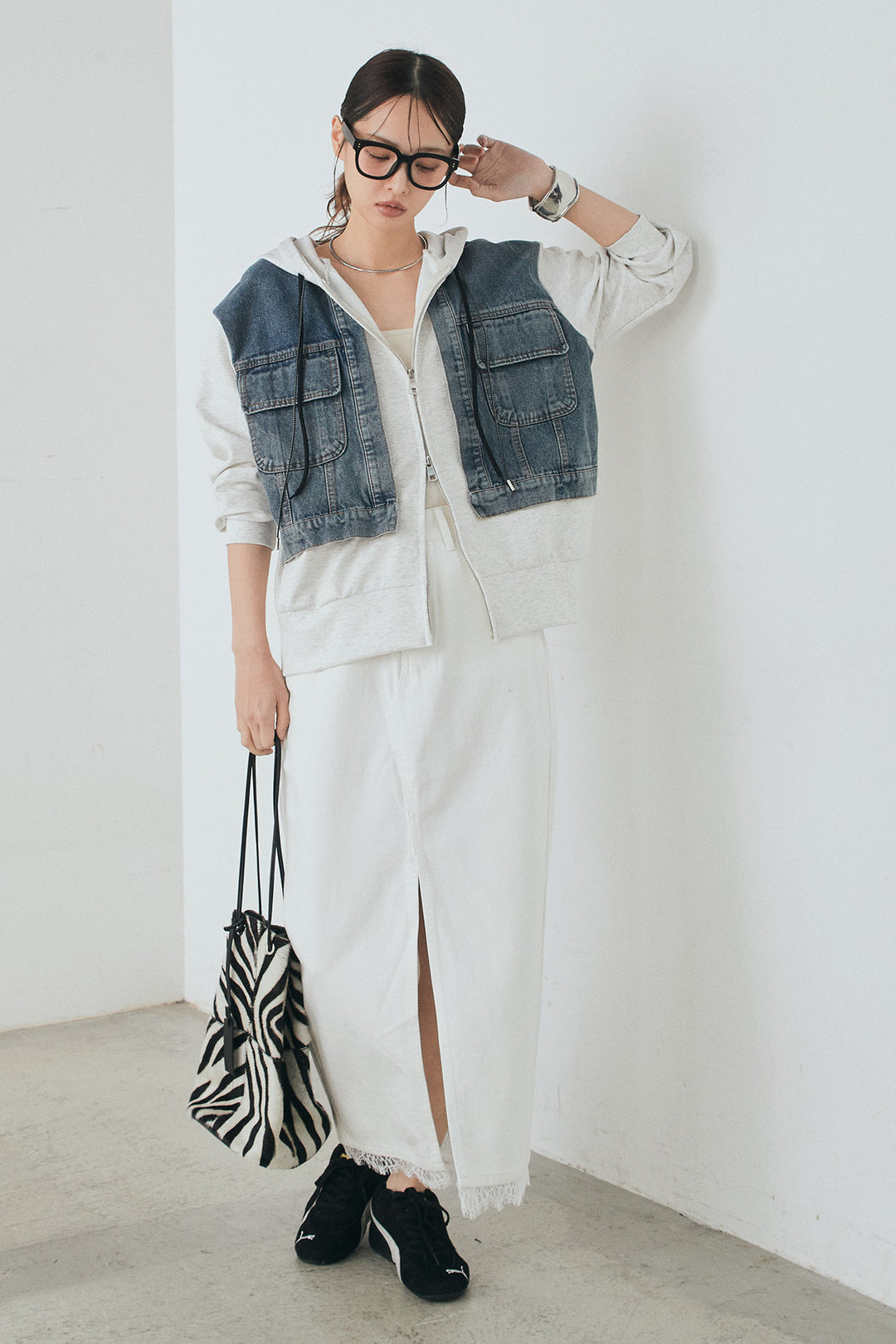 [SET]デニム切替ポンチダブルジップパーカー+裾レースデザインデニムスカート(2set)