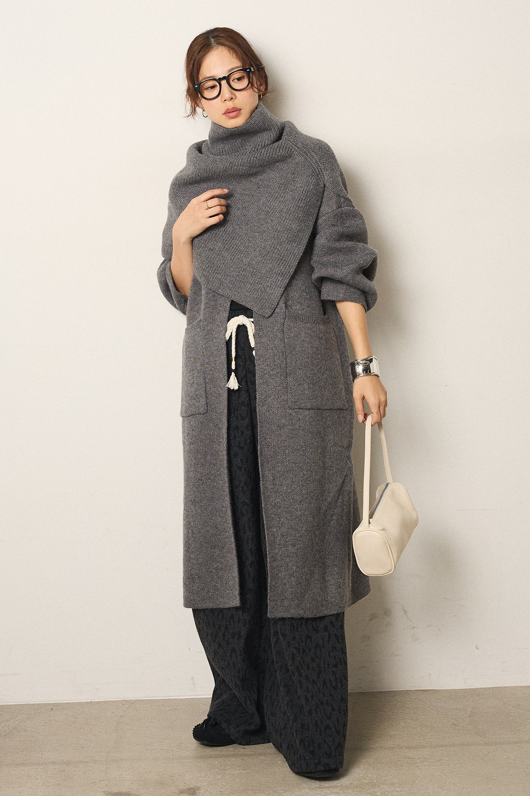 [SET]ケープレイヤードロングカーディガン+レオパードジャガードニットパンツ(2set)