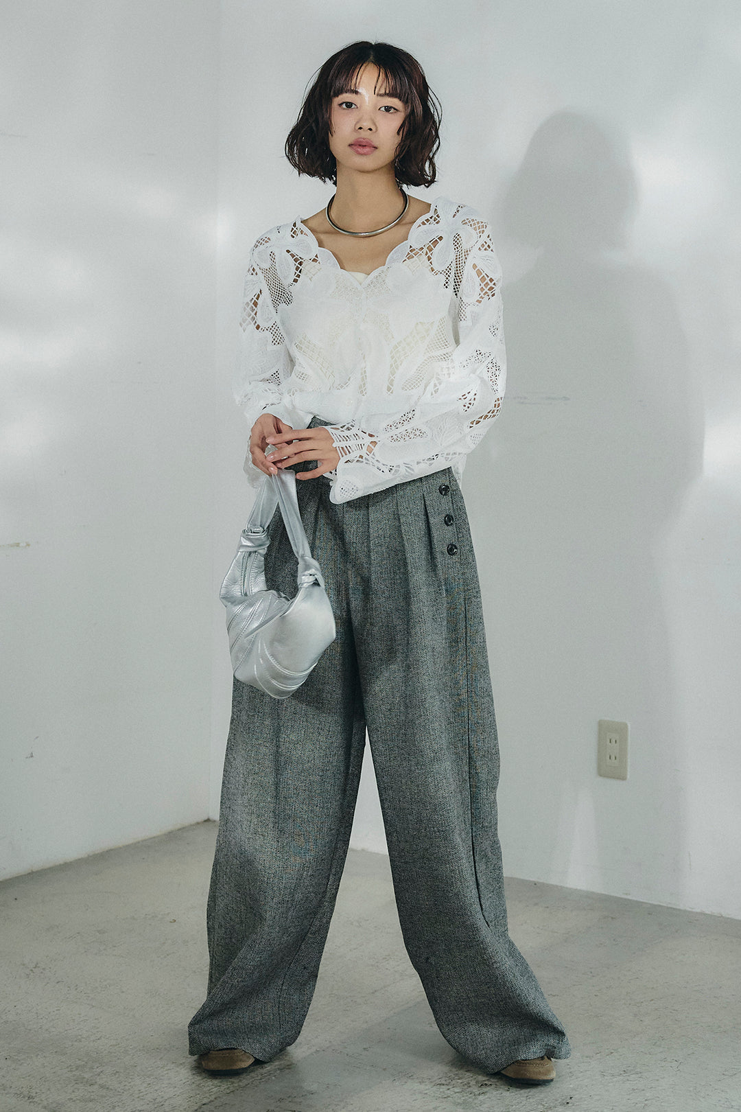 [SET]フラワー刺繍レースブラウス+サイドボタンツイードタックパンツ(2set)
