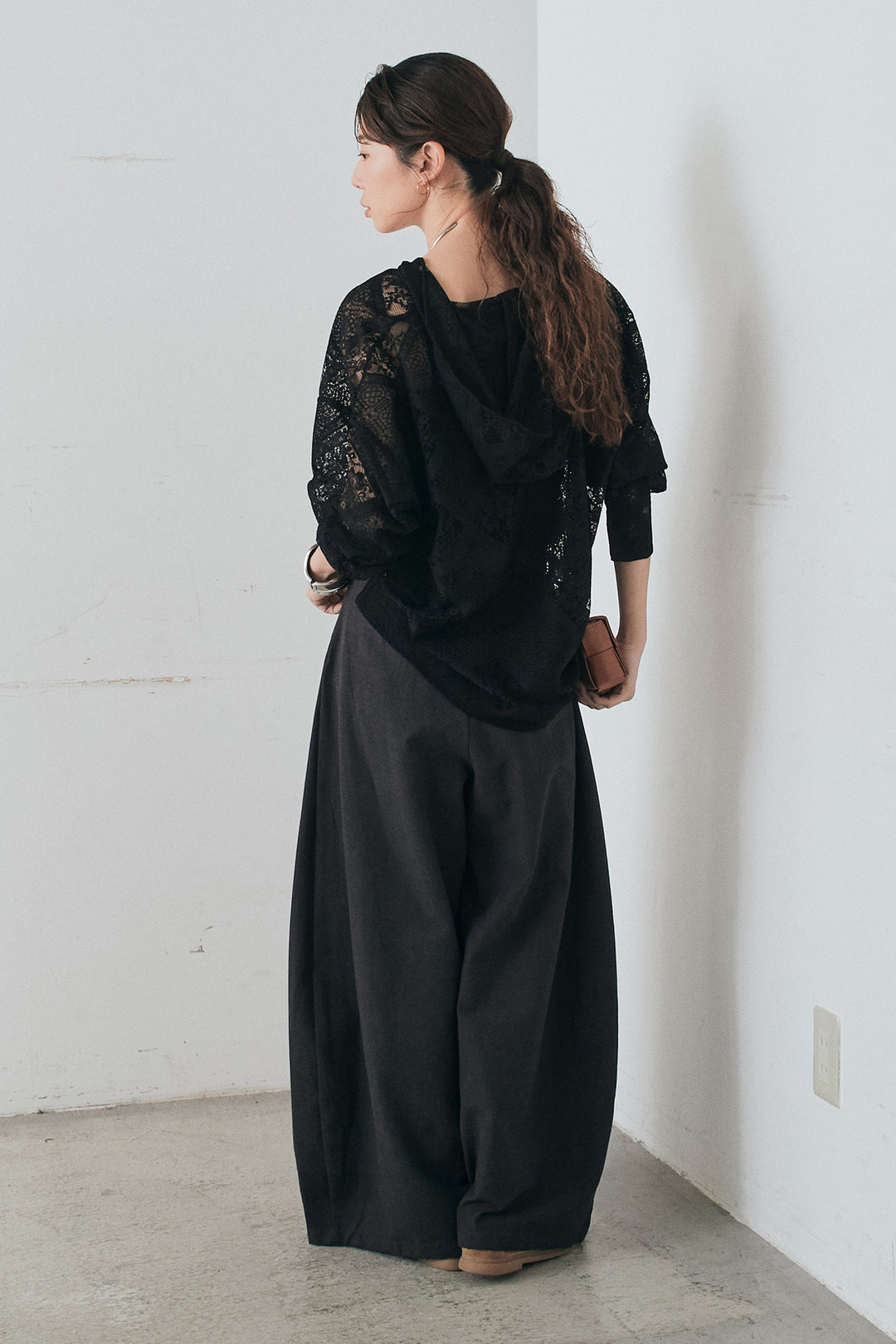 [SET]ブロックレースフード付きブラウス+ベルト付きサイドタックワイドパンツ(2set)