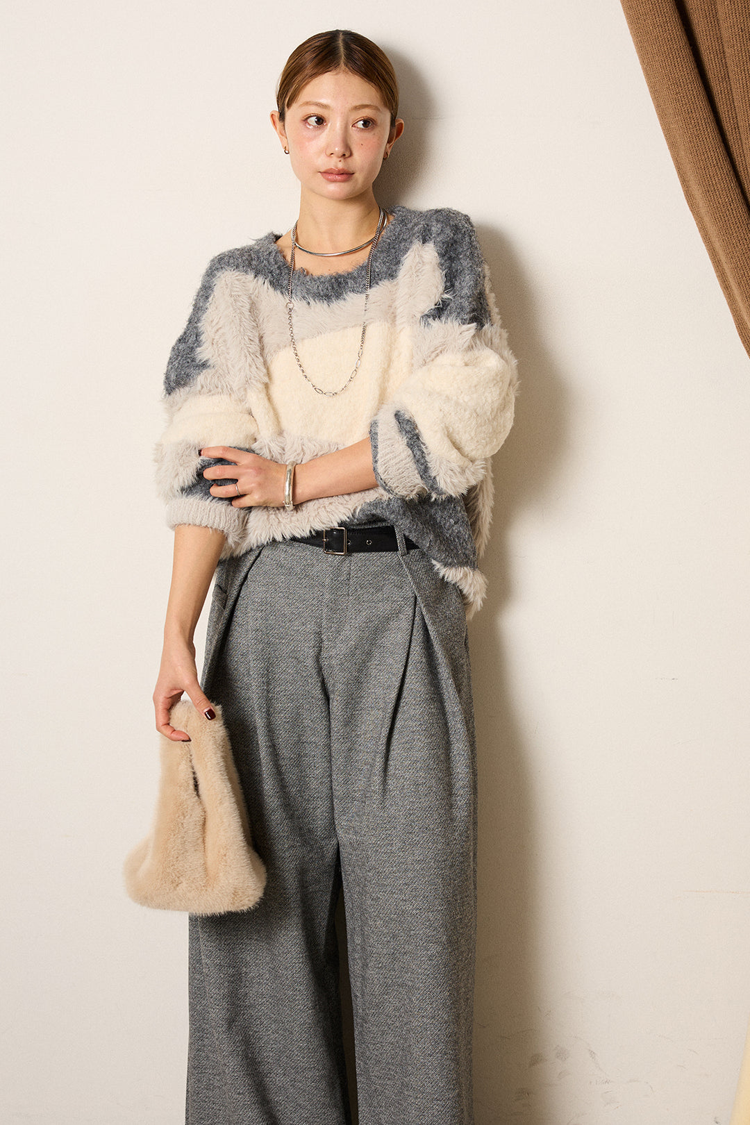 [SET]シャギーウェーブ柄クルーネックニットトップス+細ベルト付き起毛タックワイドパンツ(2set)