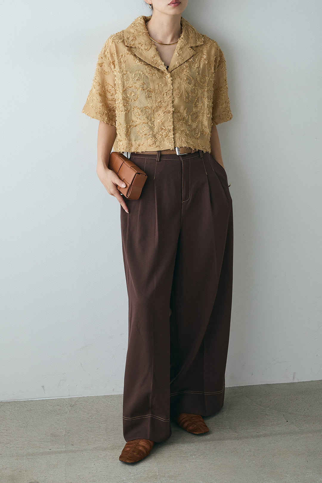 [SET]半袖オープンカラージャガード柄シャツ+ステッチデザインベルトワイドパンツ(2set)