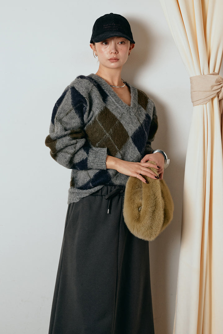 [SET]アクリルモヘアアーガイルVネックプルオーバー+裏起毛スウェットロングマキシスカート(2set)