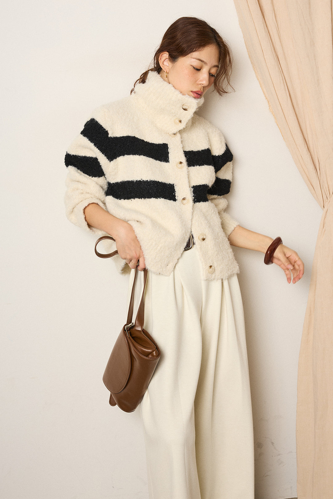 [SET]ハイネックボーダーニットカーディガン+フェイクレザー太ベルト付きタックワイドパンツ(2set)