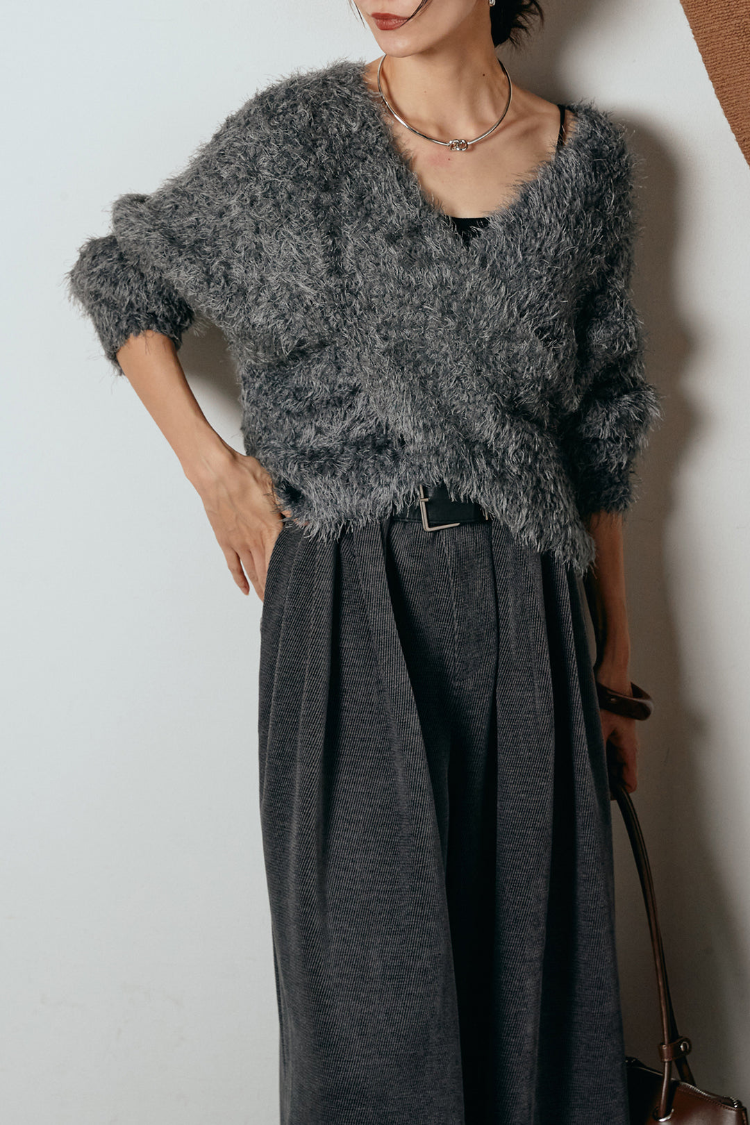 [SET]シャギークロスニットトップス+ベルトループコーデュロイワイドパンツ(2set)