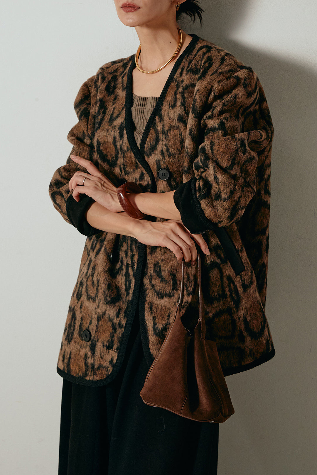 [SET]ノーカラーレオパード柄アウター+フェイクレザー太ベルト付きタックワイドパンツ(2set)