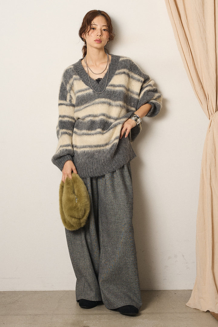 [SET]ルーズVネックボーダーニットトップス+サイドボタンツイードタックパンツ(2set)
