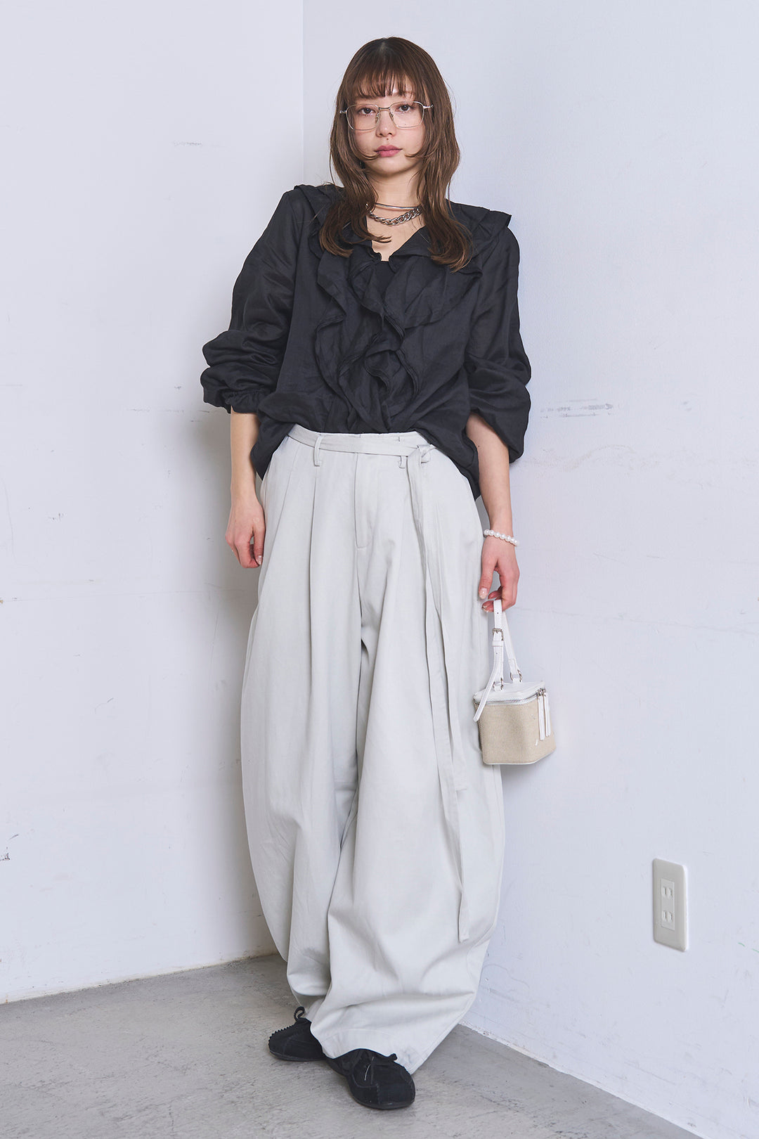 [SET]フリルボタンブラウス+紐ベルト付きカーブワイドパンツ(2set)