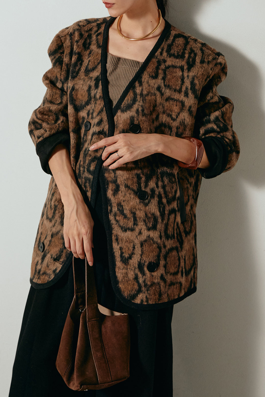 [SET]ノーカラーレオパード柄アウター+フェイクレザー太ベルト付きタックワイドパンツ(2set)