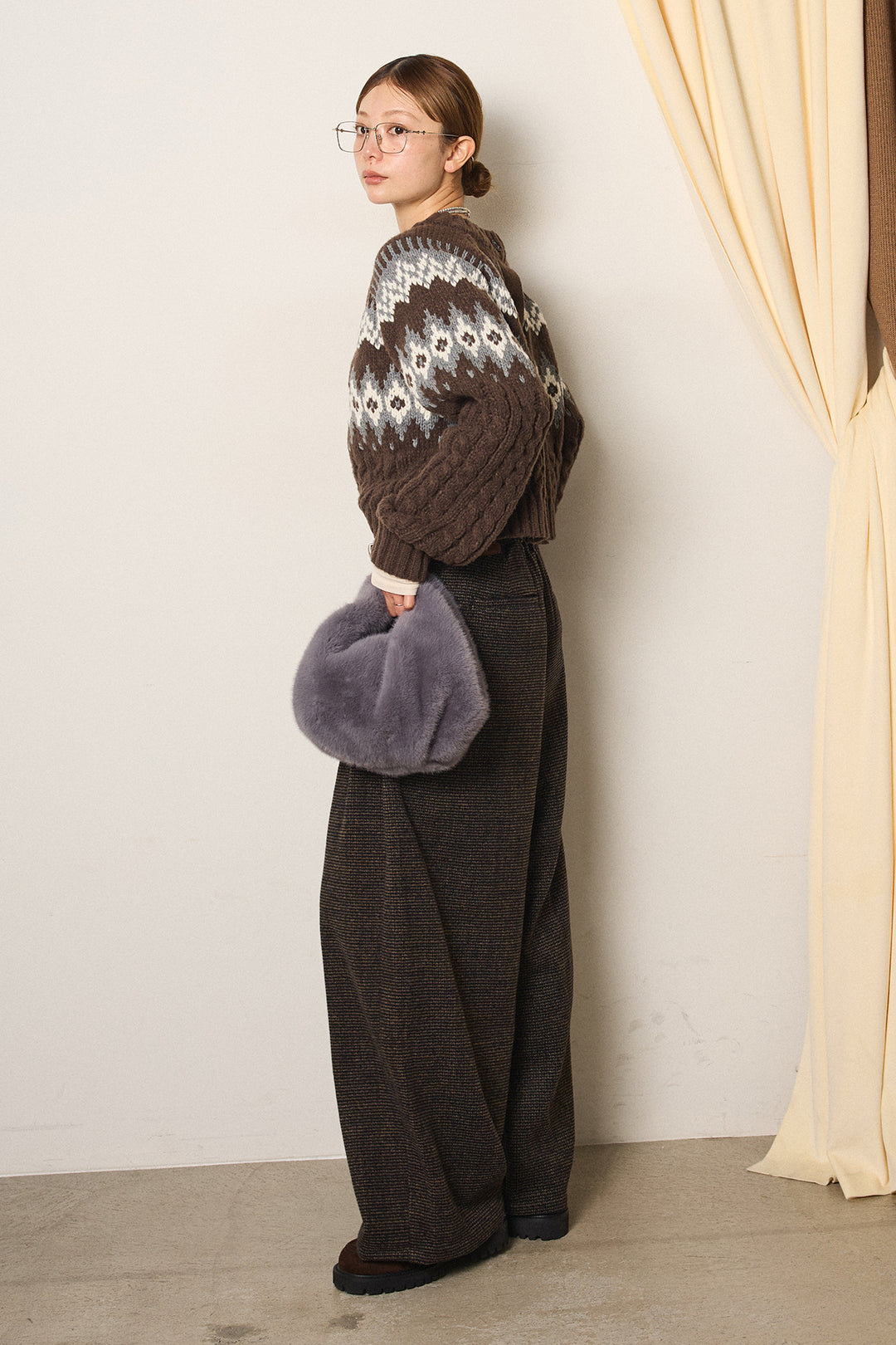 [SET]2WAY求心柄ジャガードショートカーディガン+起毛タック入りツイードワイドパンツ+2WAY袖コード刺繍クルーネックプルオーバー(3set)