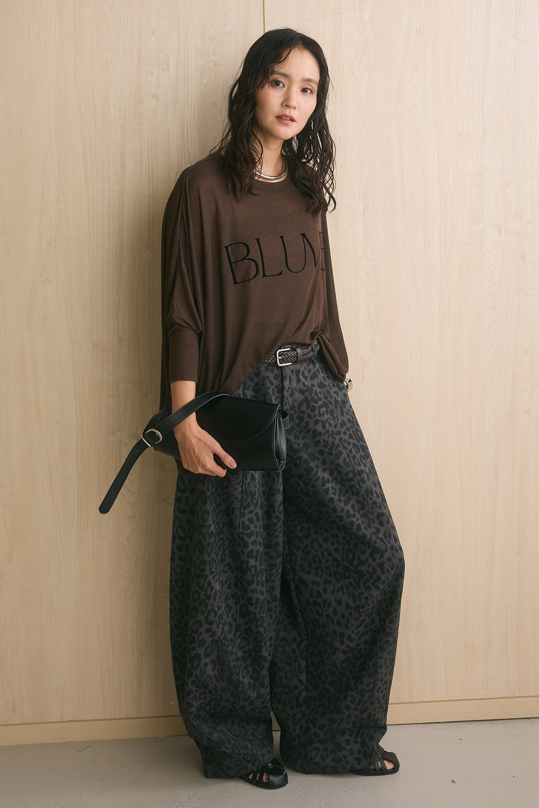 [SET]ロゴプリント長袖ポンチョトップス+レオパード柄カーブワイドパンツ(2set)